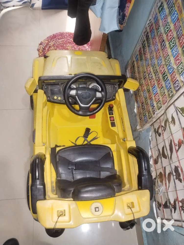 Dressing and kids car