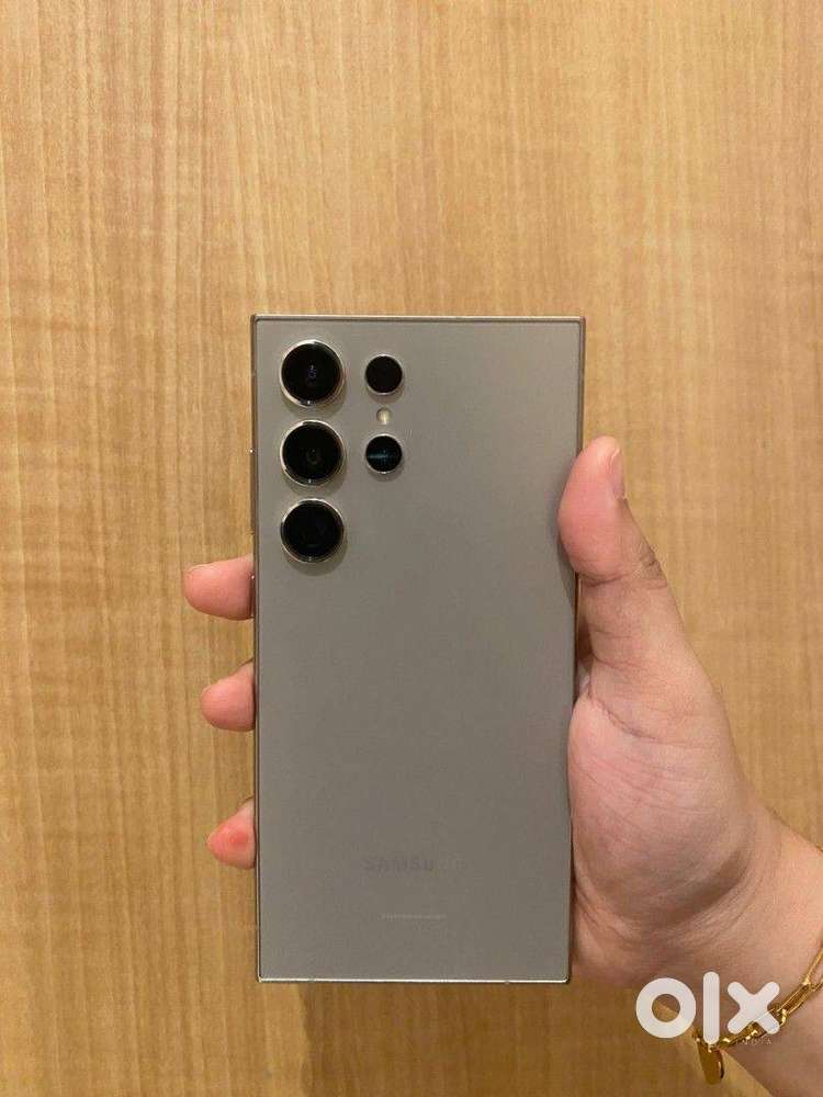 Selling 3-Month-Old S24 Ultra With Brand New Condition, Urgent Sale.