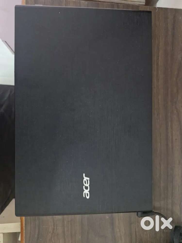 Acer Aspire E Series laptop i3 4th gen