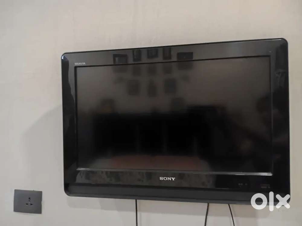 Sony Bravia LCD TV