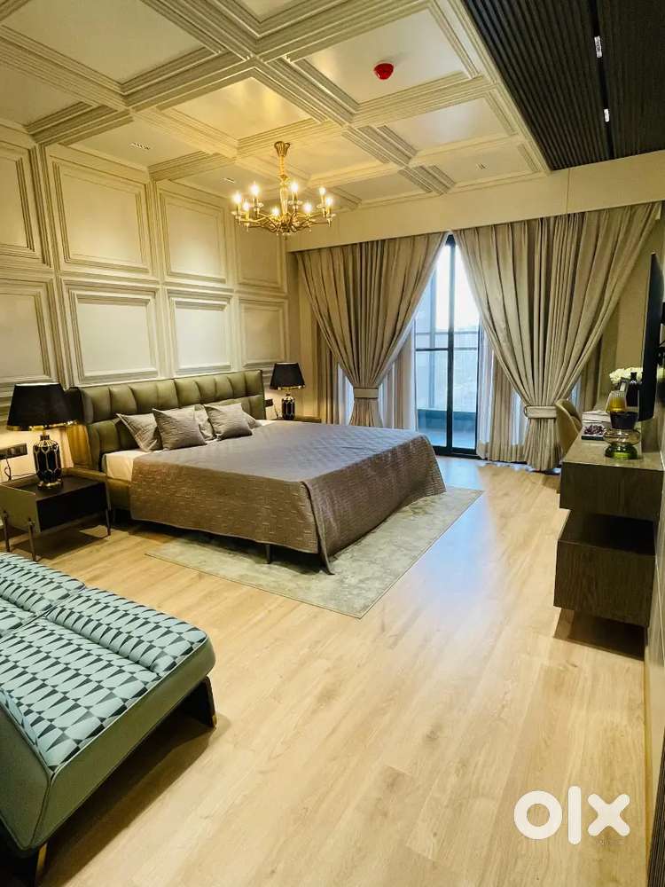 3 BHK luxury flat for sale in gated society with all amenities
