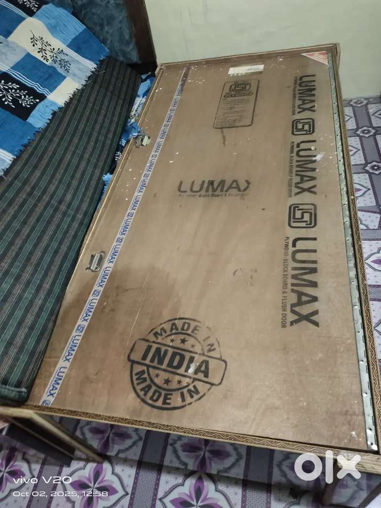 दीवान सिंगल बेड