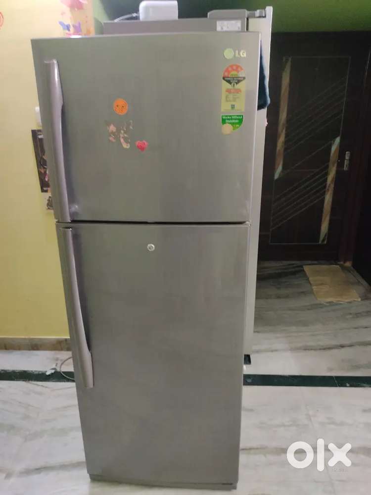 360ltrs Dobledoor fridge in excellent condition