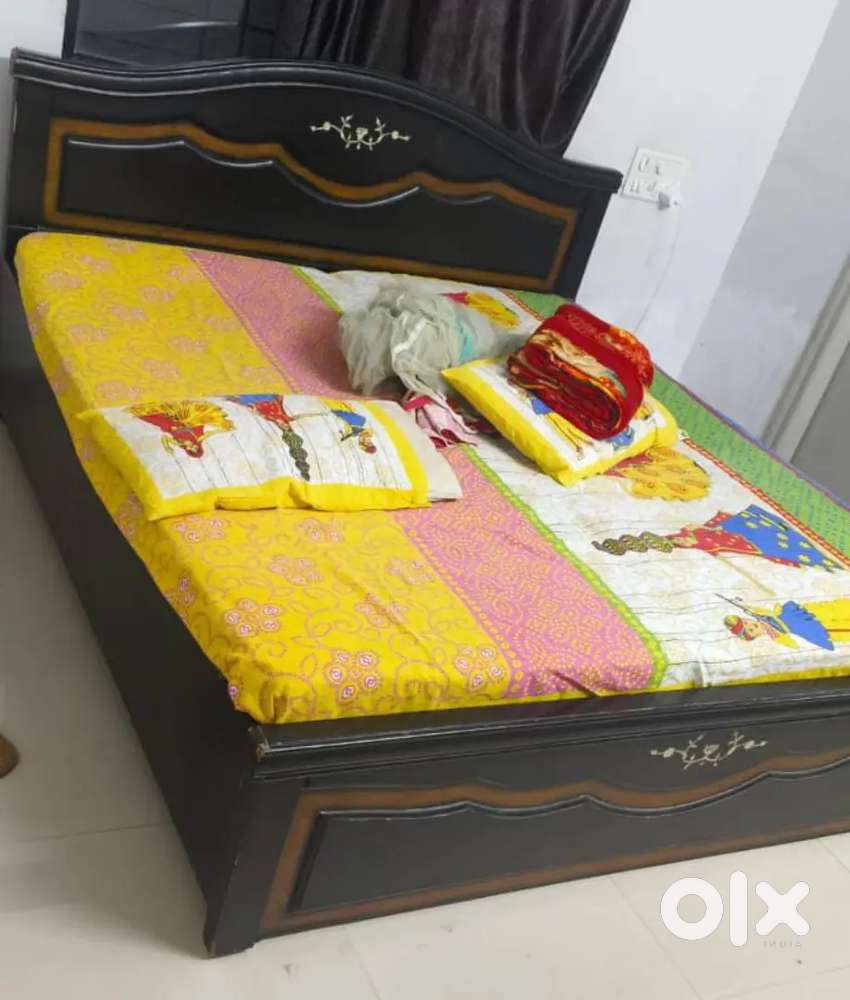 Double bed 72 x75