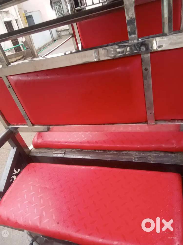 गाड़ी बिकाऊ है गुड कंडीशन