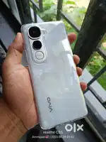 Vivo Y400 pro 5g(8+8 256)1 month old only (only exchange available)