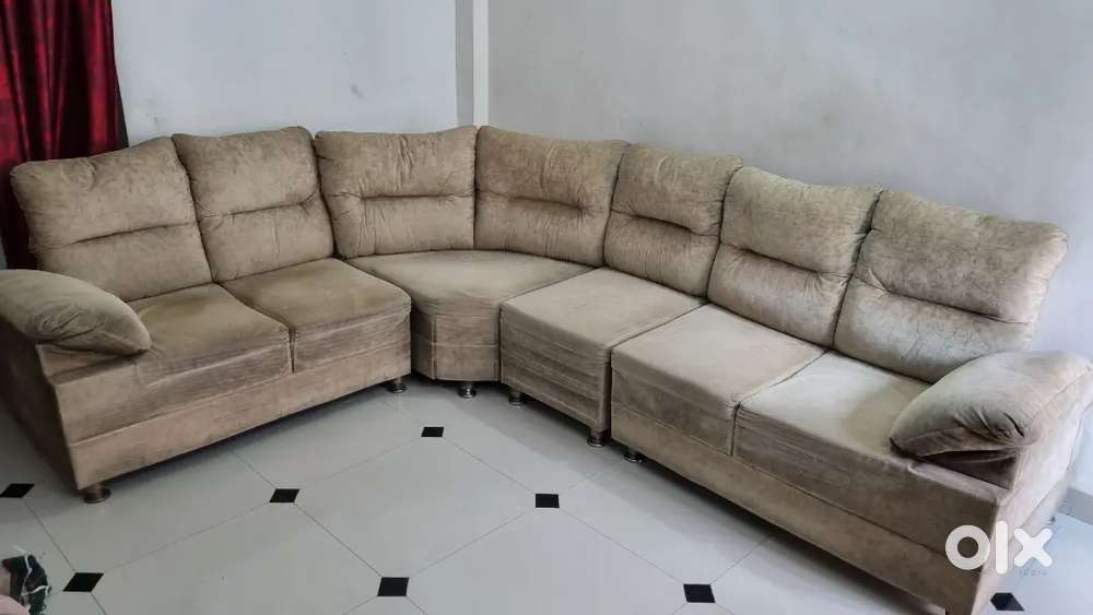 Six seater luxury sofa set corner