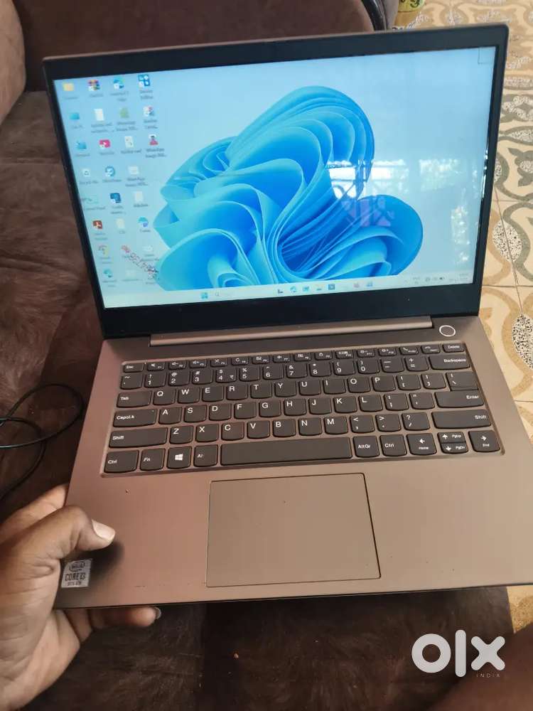 Lenovo thinkbook
