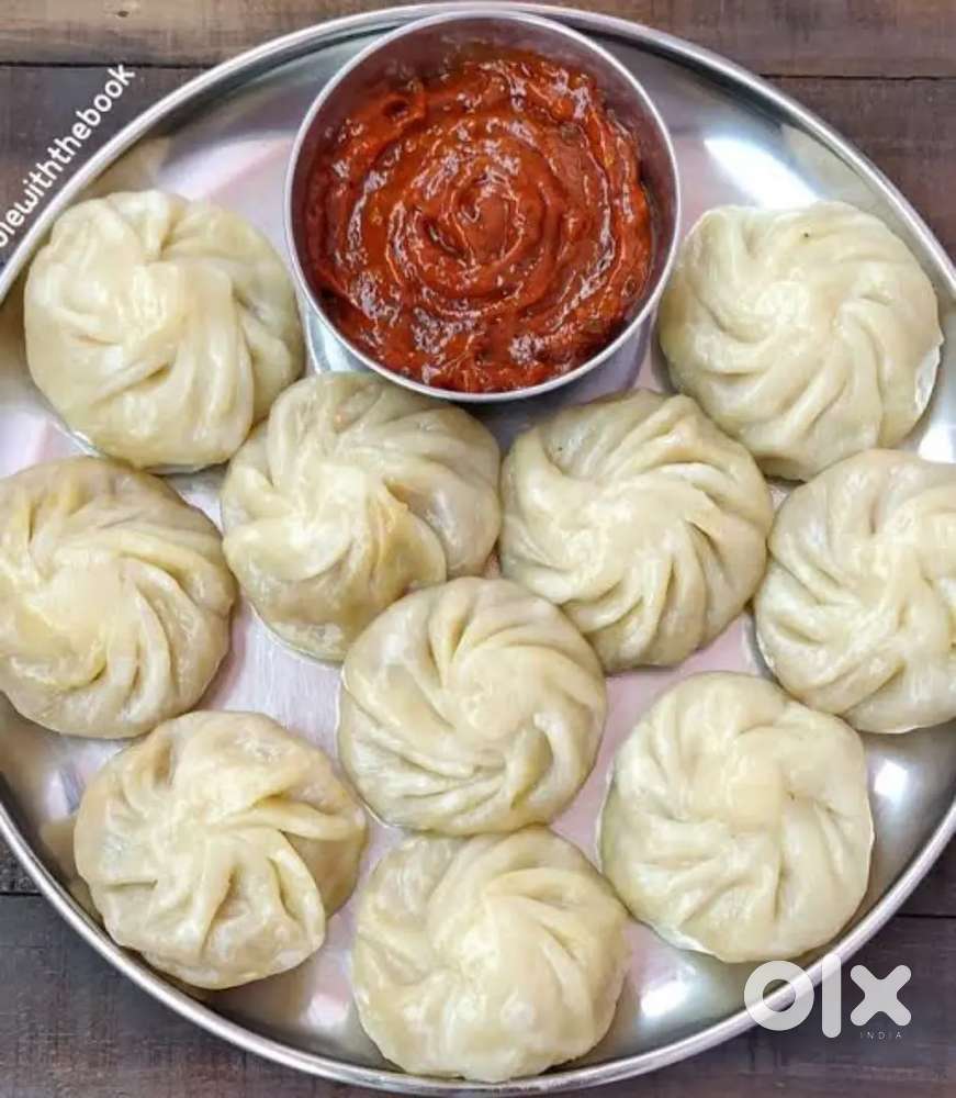 Momos karigar
