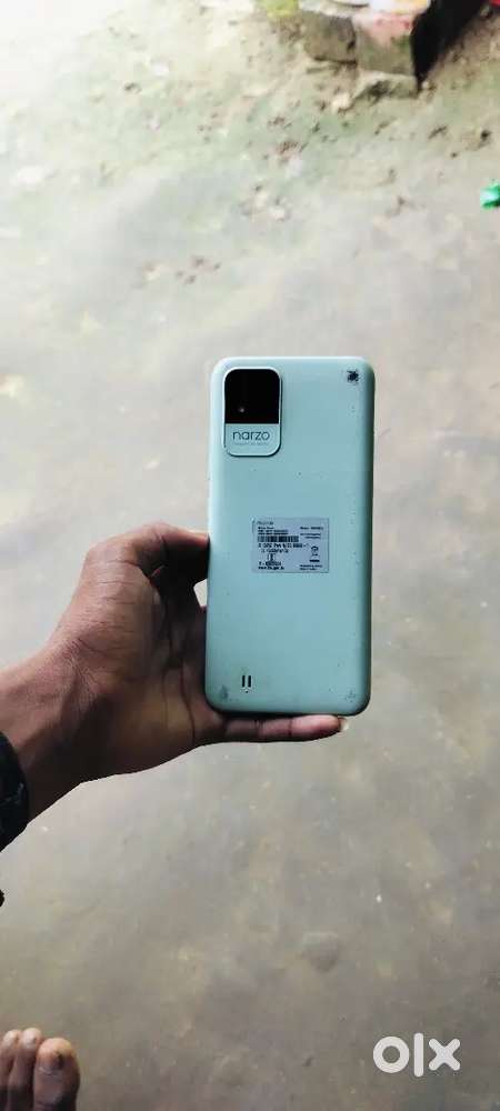 Phone ekdam good condition me hai
