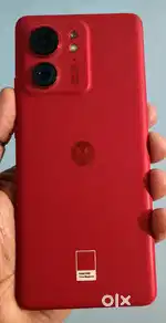 Moto Edge 40 (8/256) 5G phone in excellent condition.