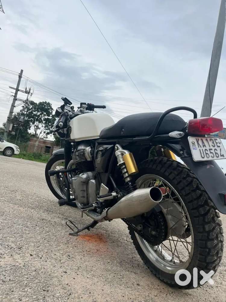 Fuly modified with red roster showroom mention newfront and rear tyrer