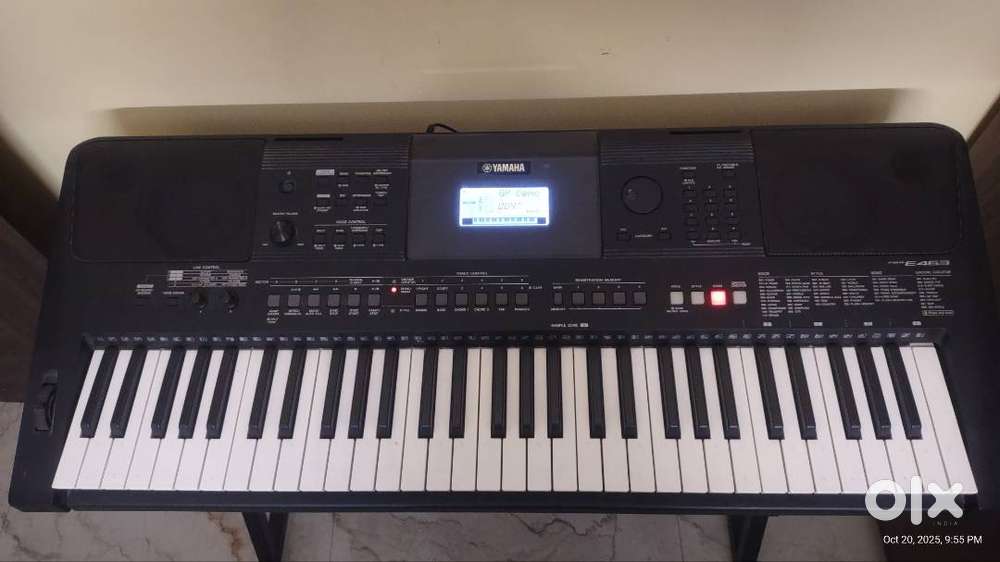 YAMAHA KEYBOARD