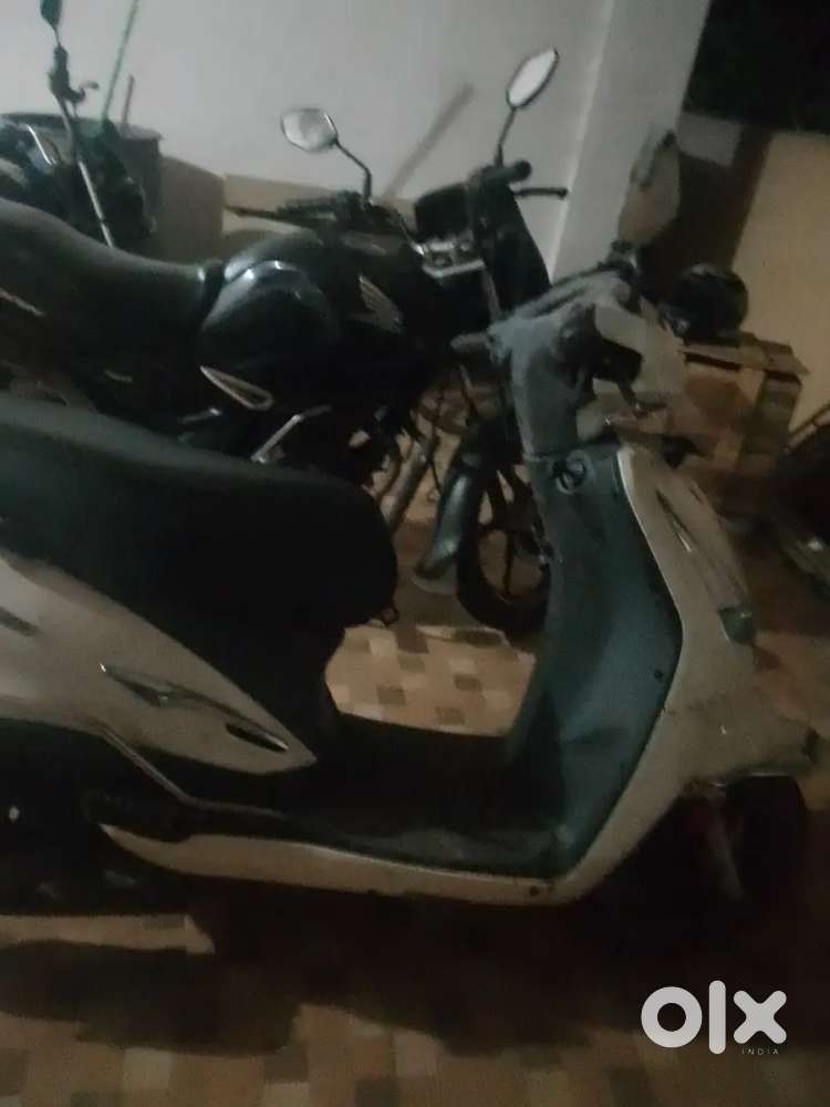 Destin 125