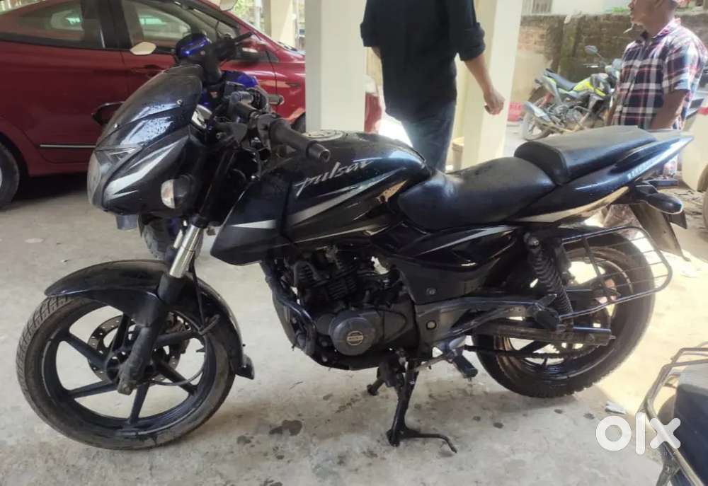 Bajaj Pulsar180 bike is on showroom condition.