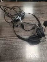 Headphones with mic