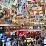 लड़के लड़कियां चाहिए फ्रेशर्स और एक्सपीरियंस शॉपिंग मॉल के लिए
