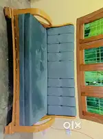 5 Seater Sofa set with table