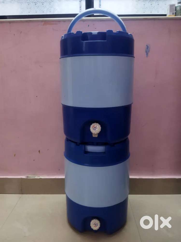 Water Camper 20 litre each x 2 (Rs.650 per piece)