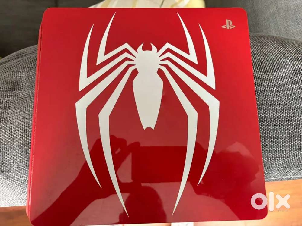 Sony PlayStation 4 PS4 Slim 500GB Console, Black CUH-2116A Bundle With