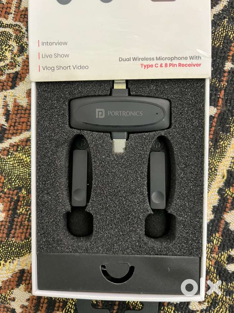 Wireless collar microphone