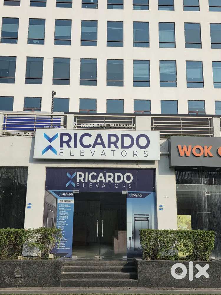 Receptionist (female candidates only)