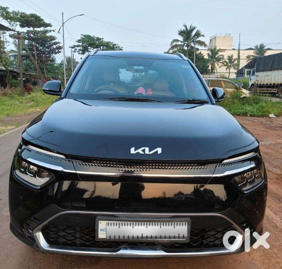 Kia Carens 1.5 Luxury Plus Diesel 6 STR, 2022, Diesel