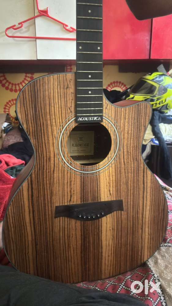 Kadence Guitar 8 months old