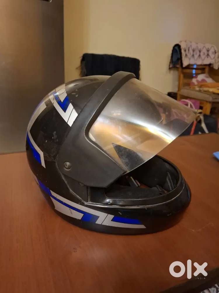 STUDDS HELMET