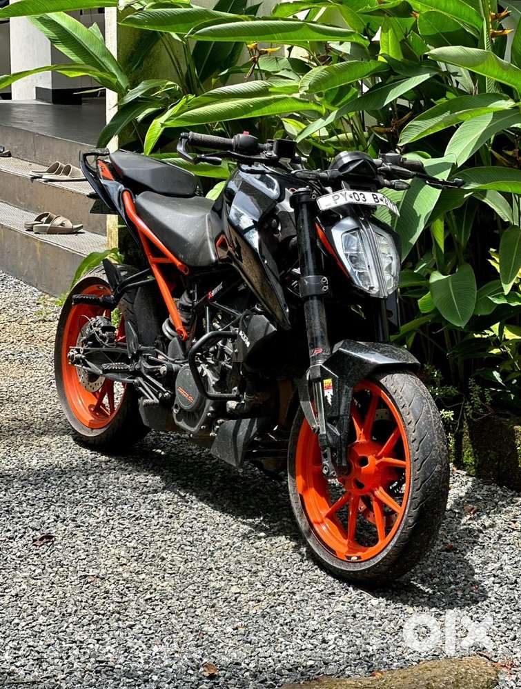 KTM Duke 200 BS6 (2022)  Well-Maintained  Urgent Sale