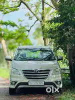 Toyota Innova 2.5 VX 8 STR, 2015, Diesel
