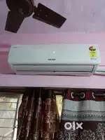 Voltas inverter R 32 1.5 ton new A.C  3 star running a.c with bill