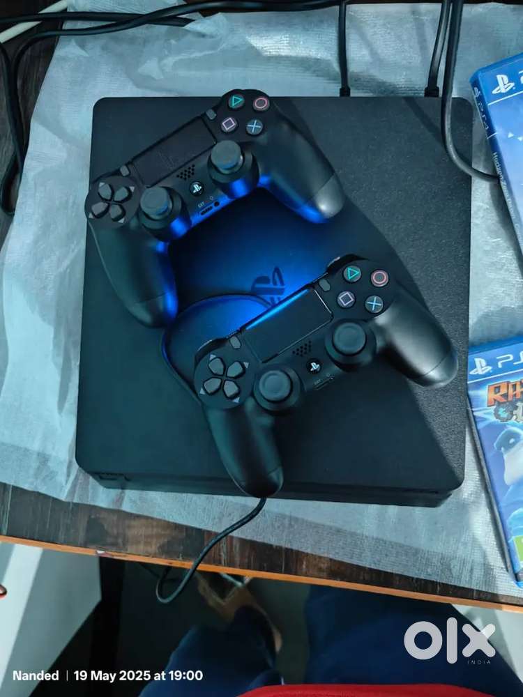 PS - 4 SONY PLAYSTATION ALL NEW CONDITION