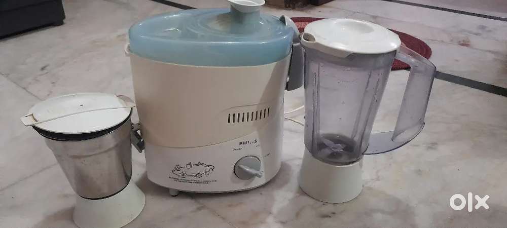 Mixer grinder juicer