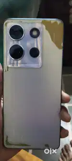 Mobile ka back panel kharab hai aur combo Dala hua hai bhi mobile shi