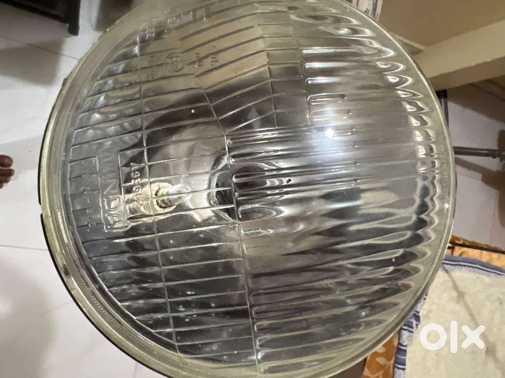 Uno Minda HEAD LIGHT RE-143-HLA-NM