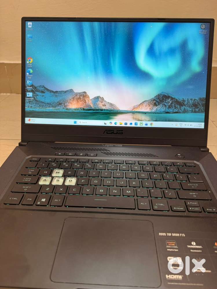 Asus Tuf Dash 15 with Original asus charger