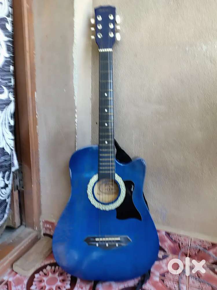 Guitar for sale