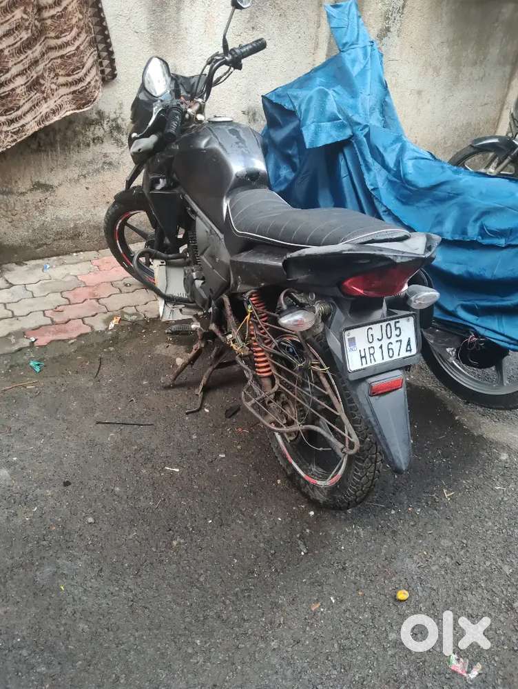 Honda twister Good condition ,average 55 km/L,all doc. ok with inrance