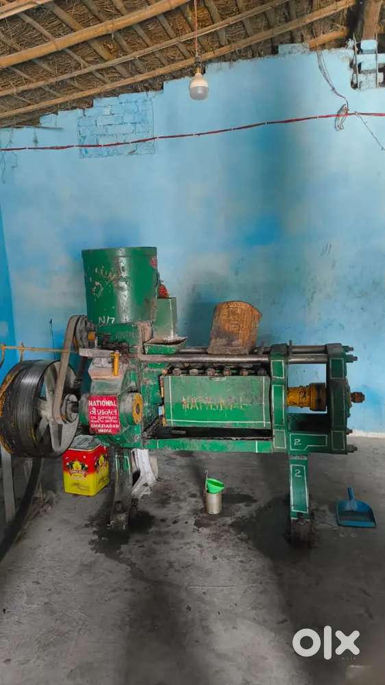 Atta chakki, oil machine, spices machine full set for urgent sell