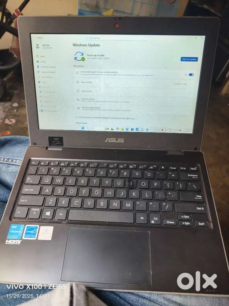 Asus Mini laptop