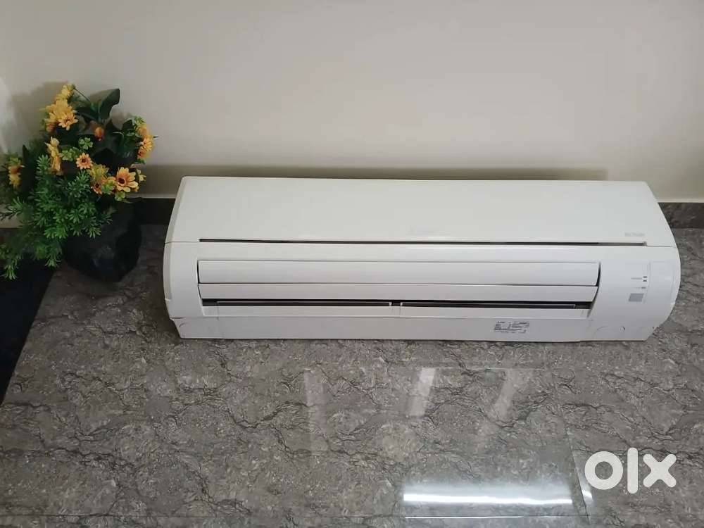 For Sale : 1.8 ton Mitsubishi AC