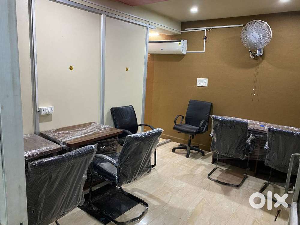 To Let Office in Triveni Chouraha