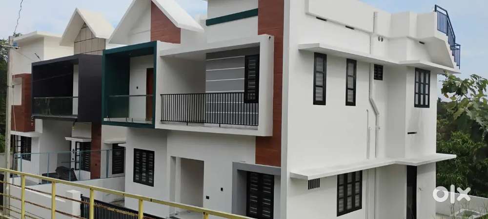 Thirumala Mangattukadavu Thaivila 4Cent 1700 Sqft 4 bhk 65 Lakhs