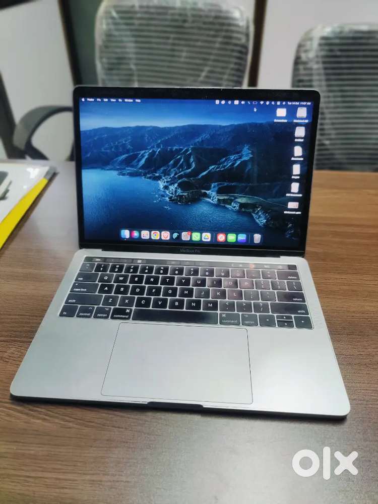 Macbook Pro (Touchbar)
