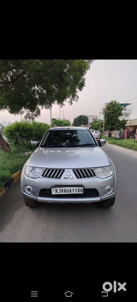 Mitsubishi Pajero Sport 2.5 Manual, 2015, Diesel