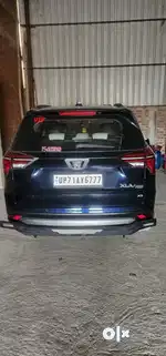 Mahindra XUV700 2022 Petrol 64000 Km Driven