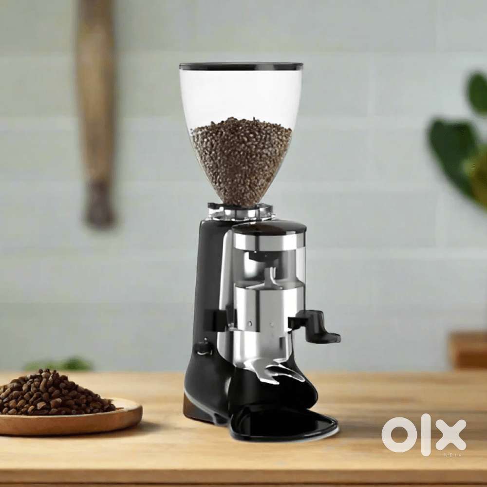 Saeco Se 100 Coffee Machine (Espresso and Cappuccino) and Grinder