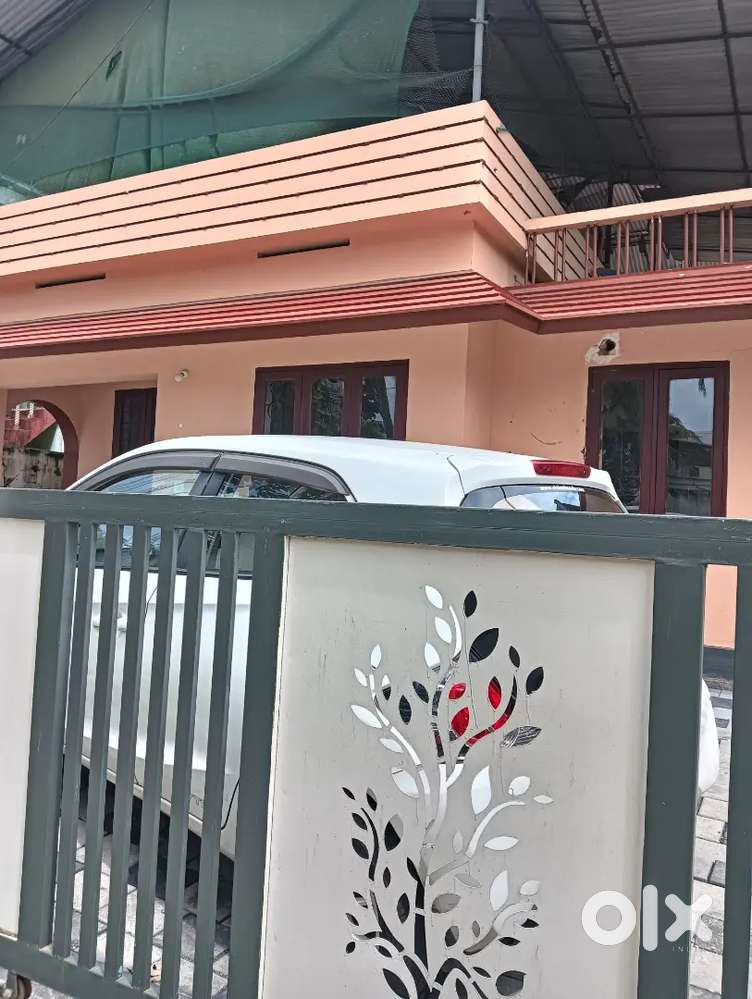 ഇടപ്പള്ളി tol 1kmkm3bhk house for rent indipente house