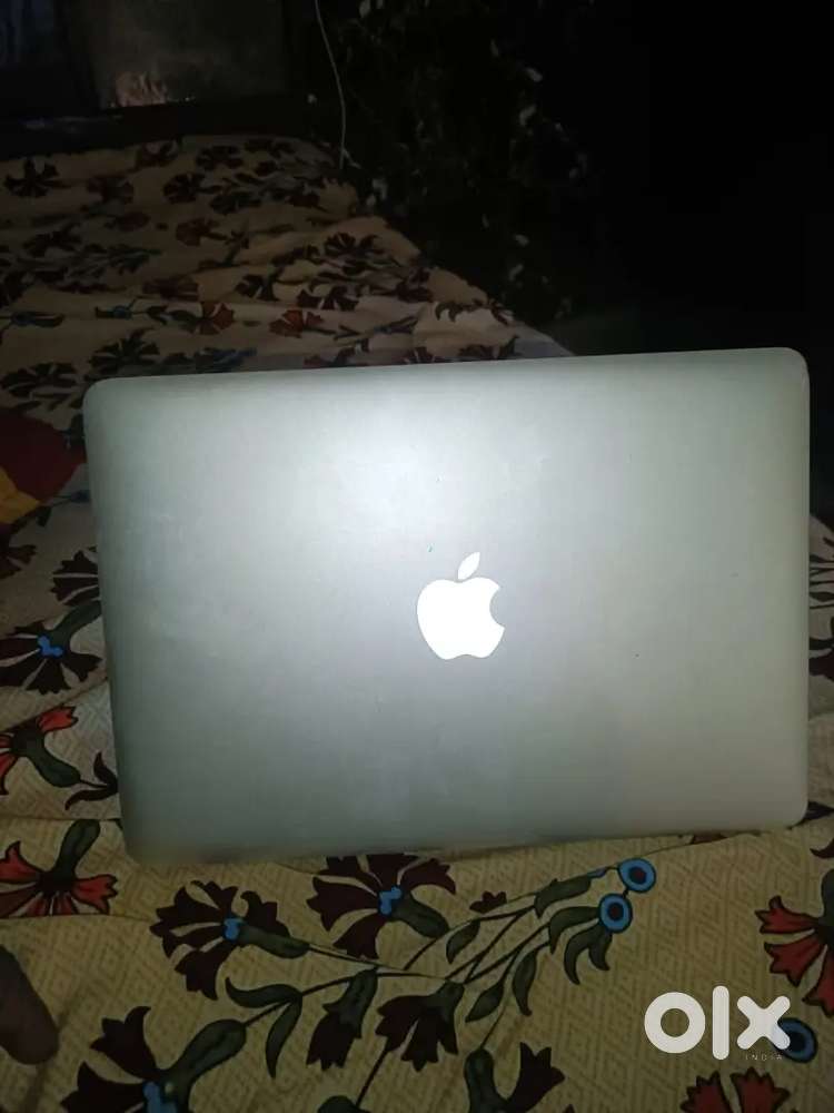 MacBook Pro Retina 13 Inch display Early 2015